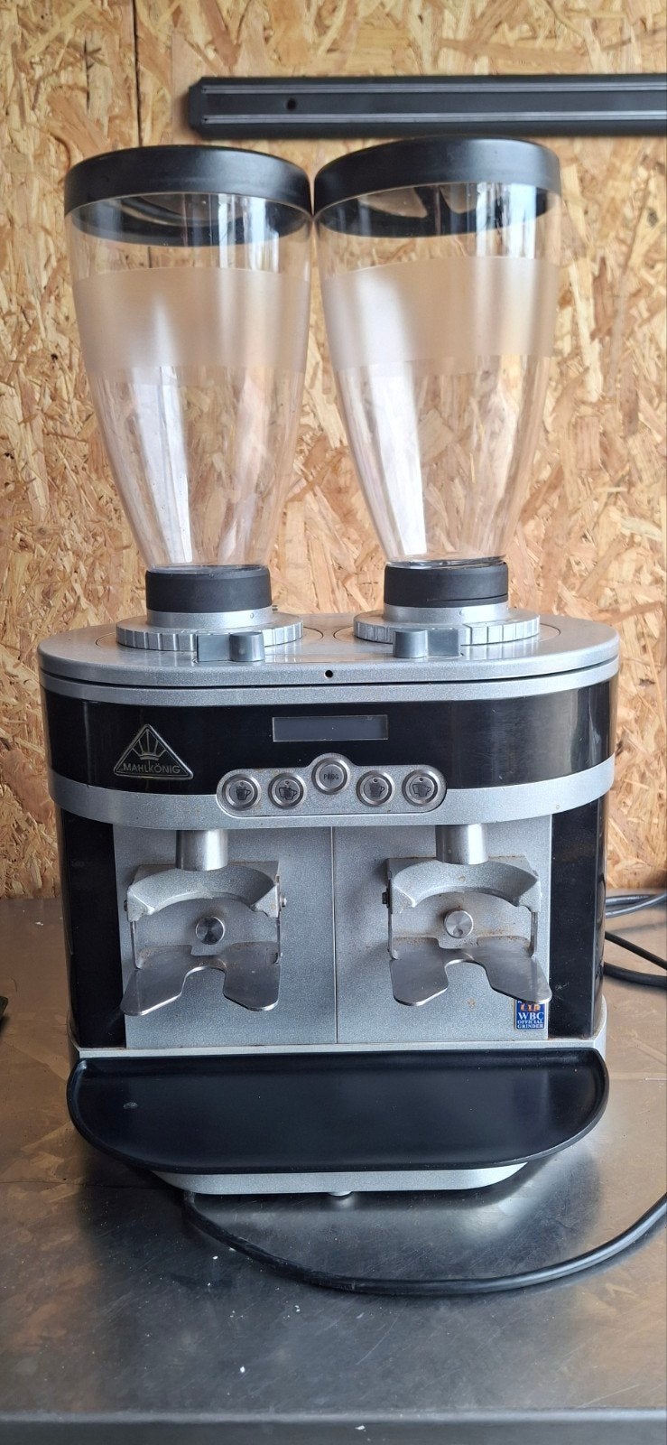 Mahlkönig K30 Twin koffiemolen - Professioneel, Witgoed en Apparatuur, Gebruikt, Overige modellen, 10 kopjes of meer, Koffiebonen