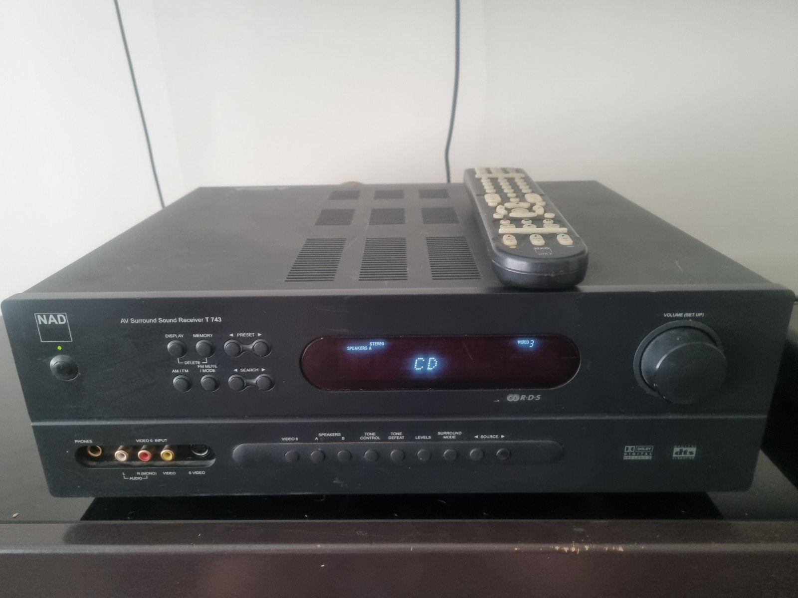 NAD T 743 AV suround receiver  . Klinkt erg fijn  13 kilo >>, Audio, Tv en Foto, Ophalen of Verzenden