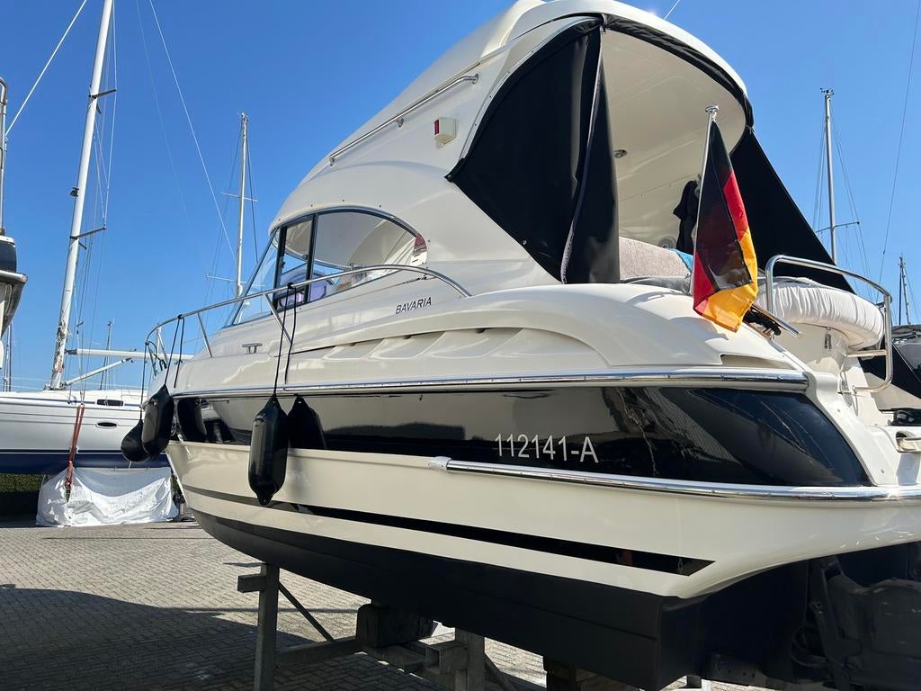 Bavaria 30 HT Hardtop, Watersport en Boten, Speedboten, Zo goed als nieuw, Diesel, 200 pk of meer, Binnenboordmotor, Polyester