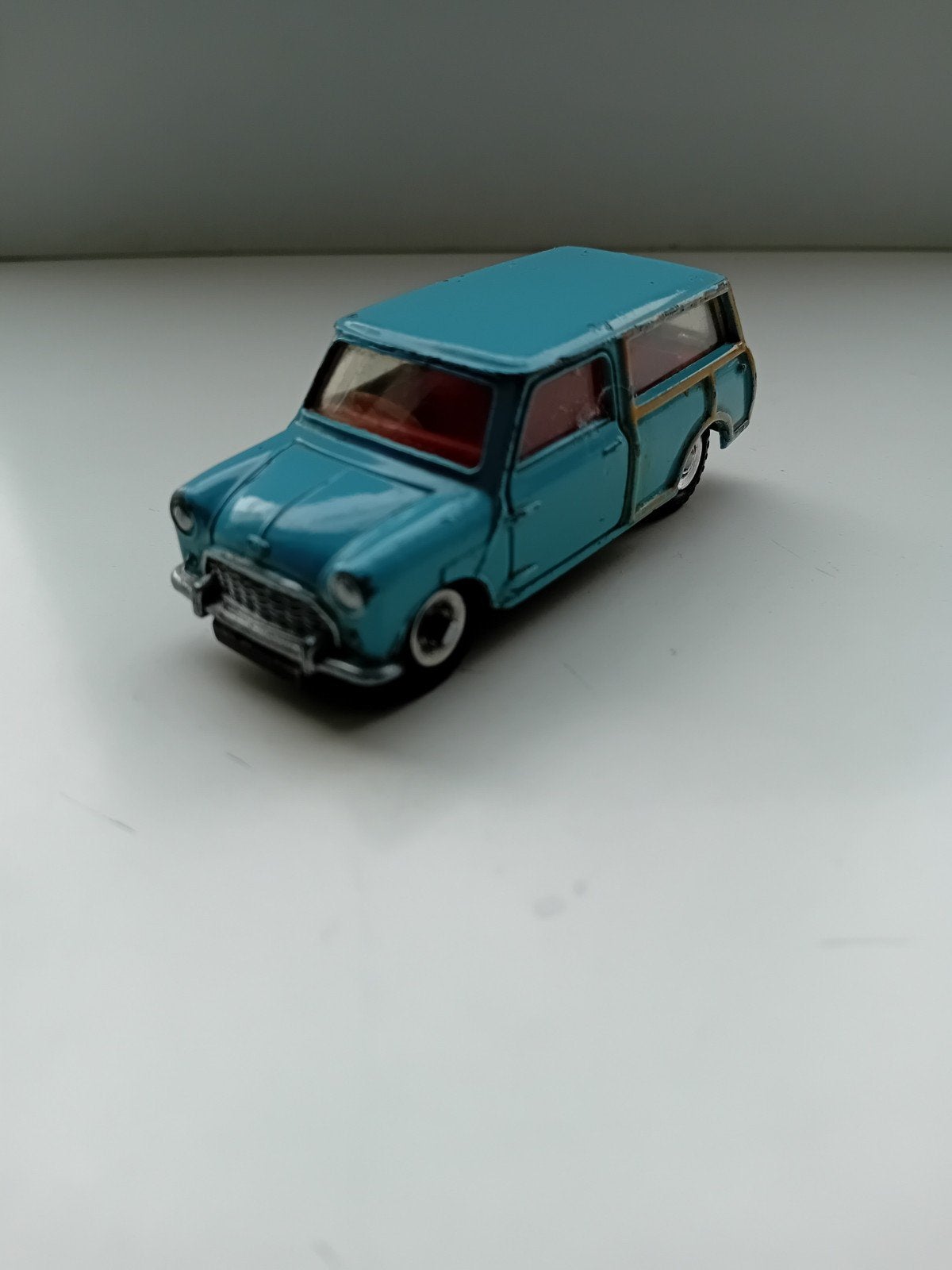 Dinky toys Austin Seven Countryman., Hobby en Vrije tijd, Ophalen of Verzenden, Zo goed als nieuw, Auto, Dinky Toys