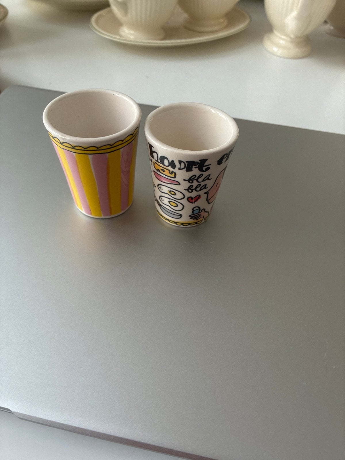 Blond eierdopjes - set van 2, Glas of Glazen, Gebruikt, Overige merken, Keramiek