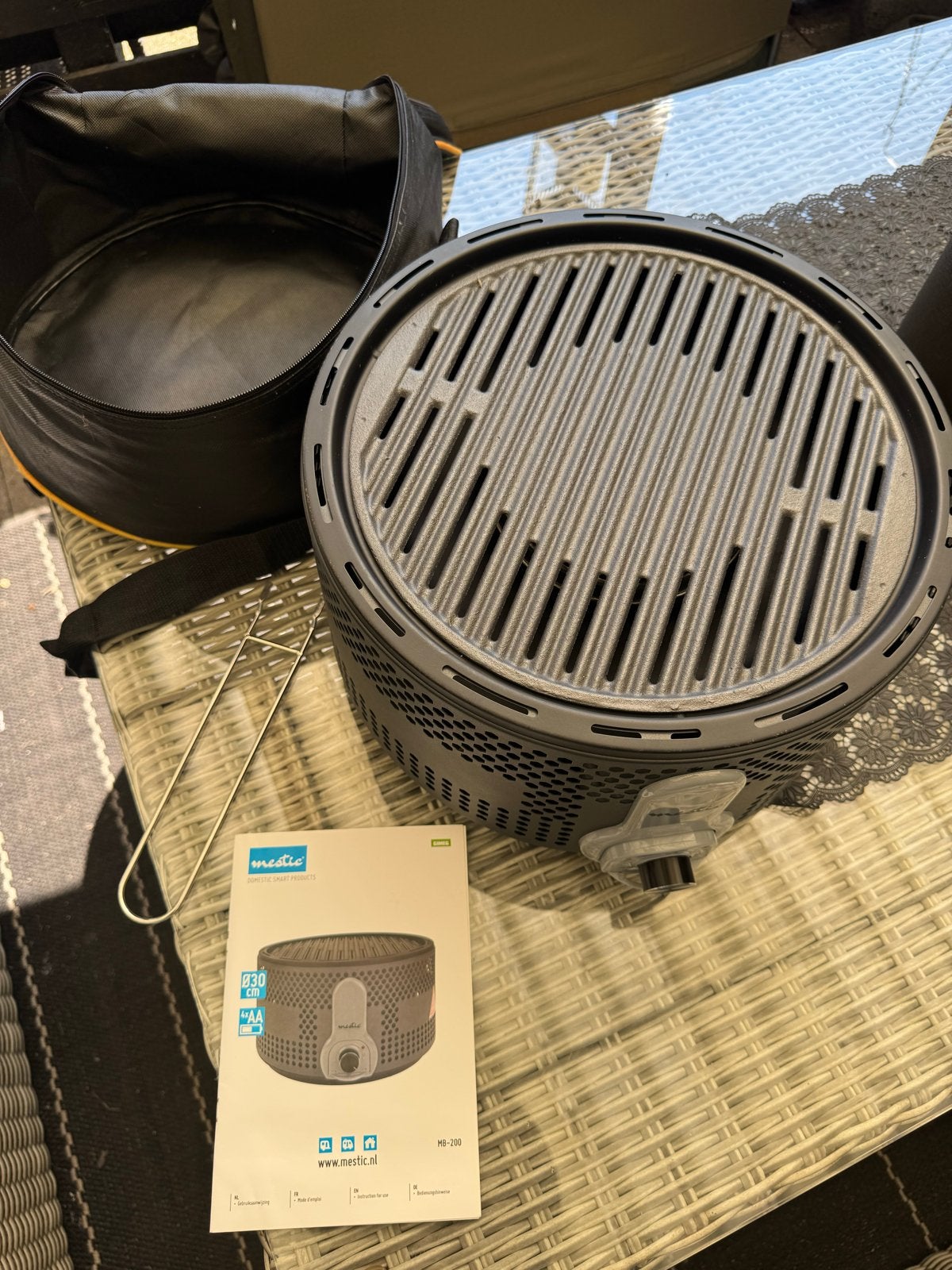 Mestic MB-200 Tafelbarbecue/grill met draagtas, Ophalen of Verzenden, Zo goed als nieuw