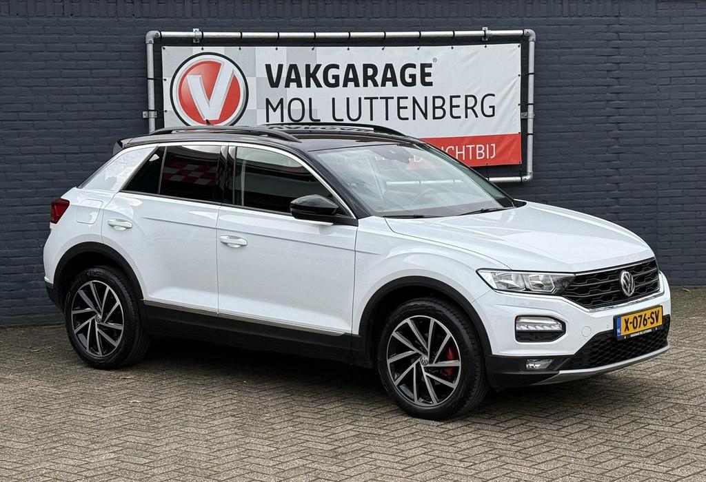 VOLKSWAGEN T-Roc 1.5 TSI 150pk 7-DSG T-Roc Style, STOELVERWA, Stof, 4 cilinders, 150 pk, Wit