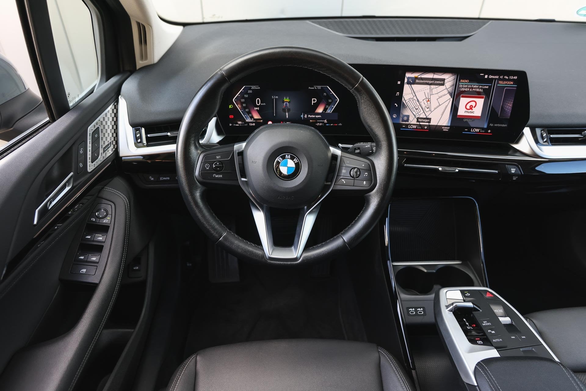 BMW 2 Serie Active Tourer 218i Luxury Line Automaat / Trekha, Auto's, 136 pk, Gebruikt, 1445 kg, 3 cilinders