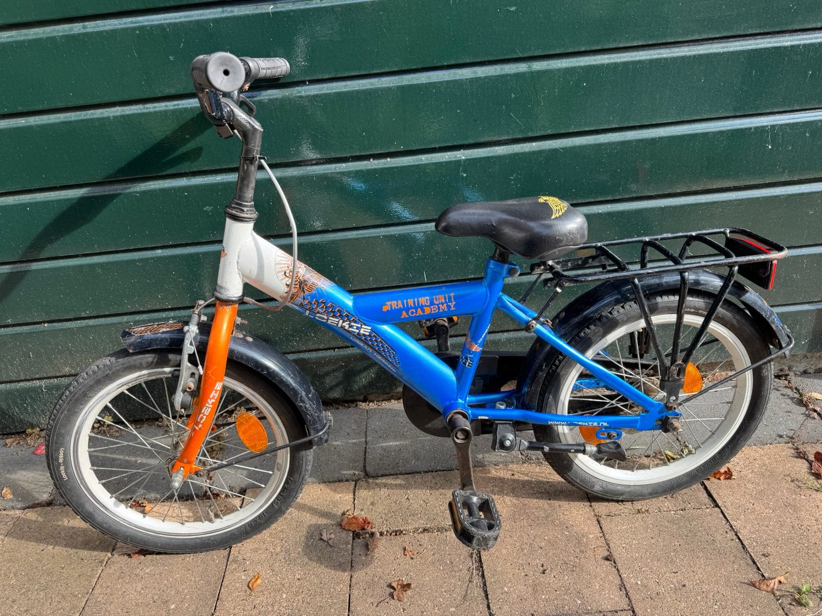 Stoere en stevige 16 inch Loeki jongensfiets, Ophalen, Gebruikt, Terugtraprem, 16 tot 20 inch