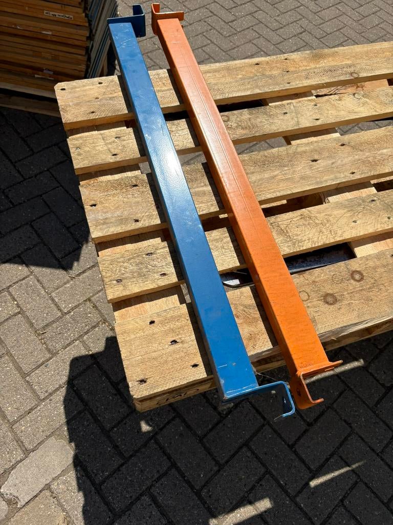 Diepteliggers palletstelling, Ophalen, Zo goed als nieuw