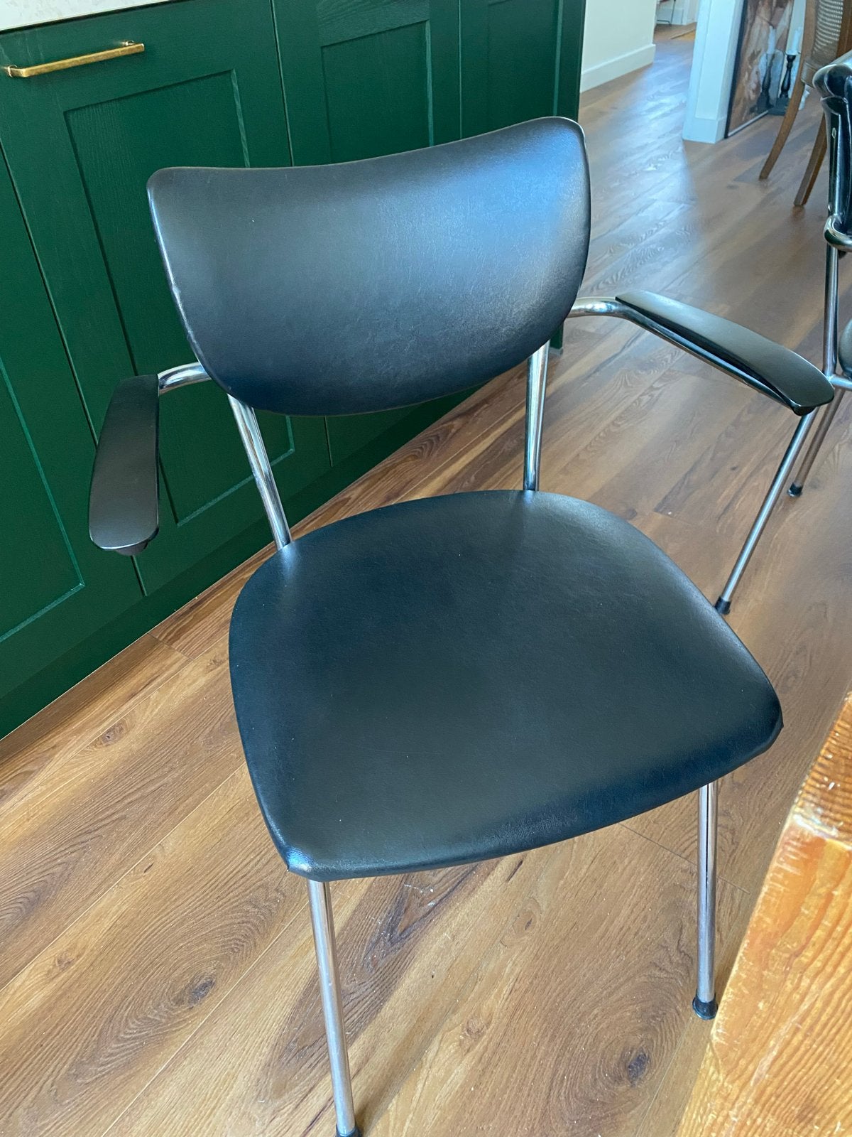 Set van 5 De Wit Schiedam stoelen met armleuningen gispen, Huis en Inrichting, Stoelen, Ophalen, Gebruikt, Zwart, Metaal