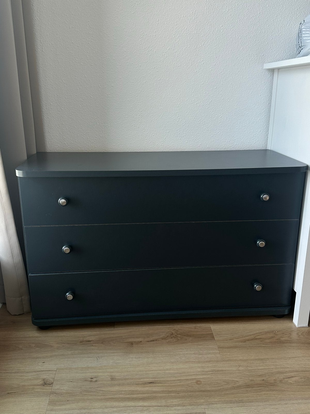 Donkerblauwe ladekast met 3 laden, Huis en Inrichting, Kasten | Ladekasten, Gebruikt, Minder dan 100 cm, 50 tot 100 cm, 25 tot 50 cm