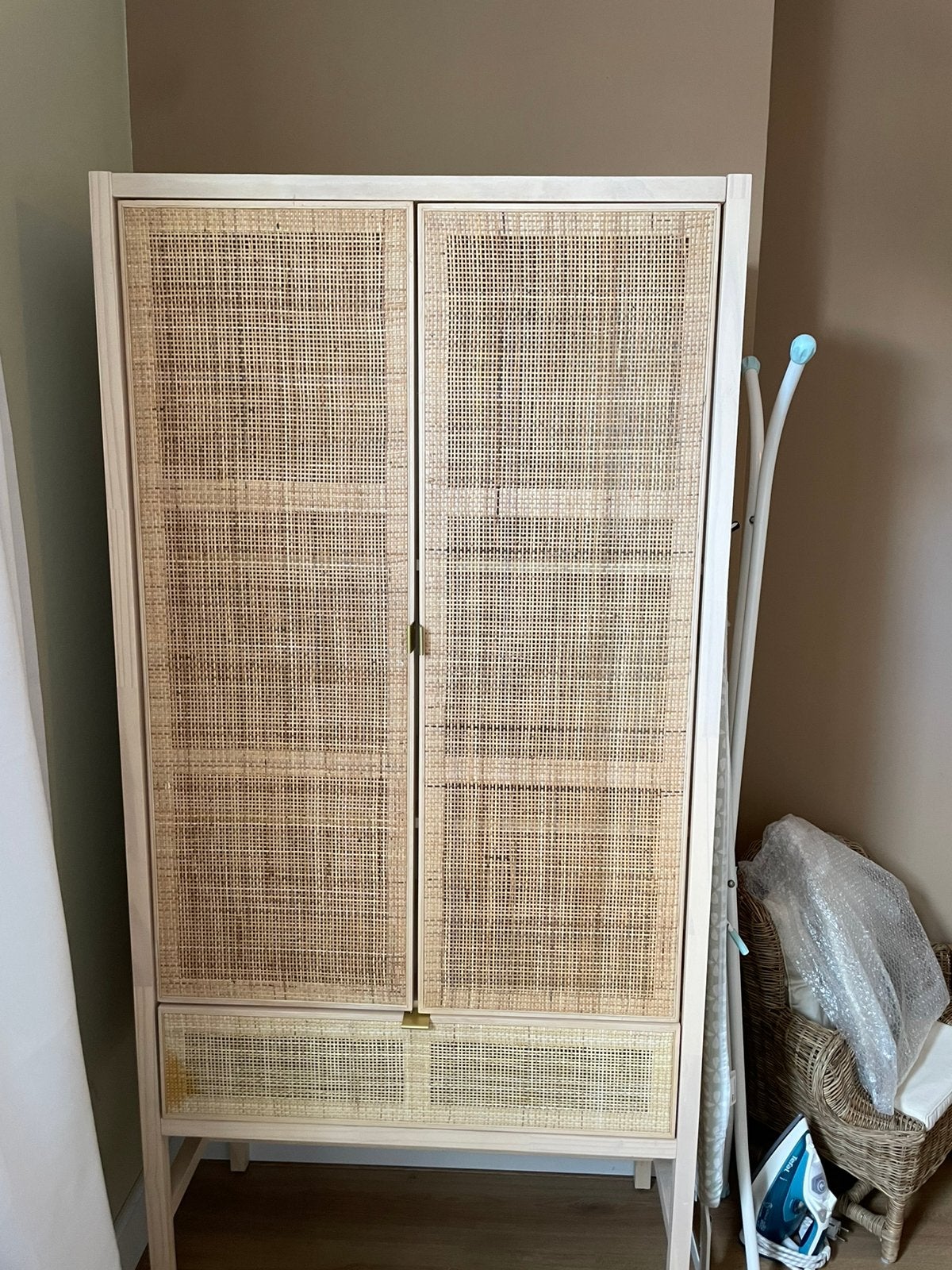 Rotan kast met planken + schuiflade (doddy leenbakker), Ophalen, 50 tot 100 cm, Zo goed als nieuw, 150 tot 200 cm