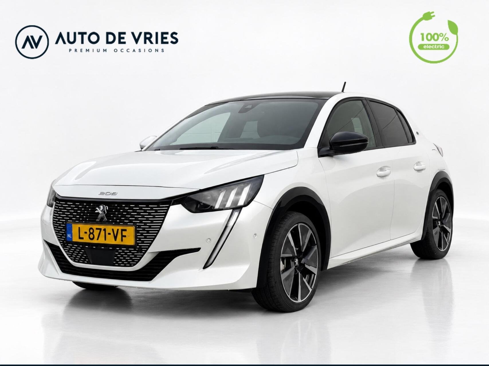 Peugeot e-208 EV GT Pack 50 kWh 3-Fase | SOH 88% | Panoramda, Auto's, Dealer onderhouden, 136 pk, Gebruikt, Zwart