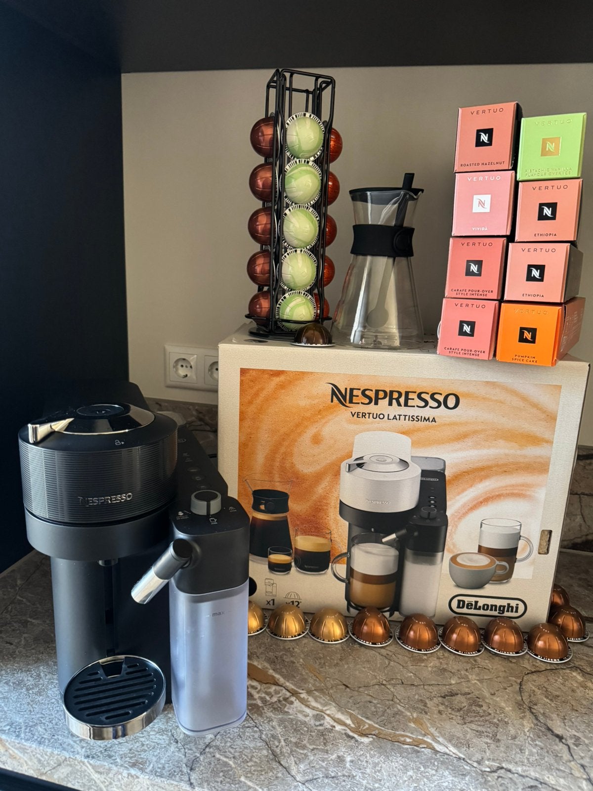 Nespresso koffie machine werkelijk waar in Nieuwstraat!!, Ophalen of Verzenden, Zo goed als nieuw