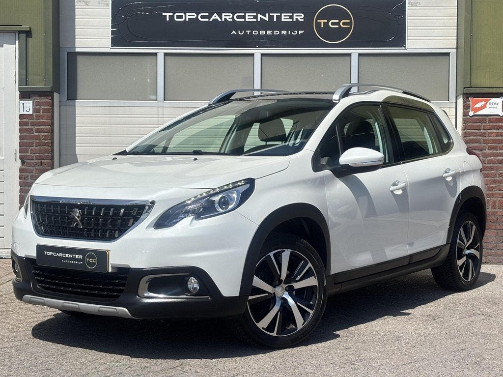 Peugeot 2008 1.2 Allure/AUTOM/CAMERA/PARKS/NAVI/APK/NAP, Auto's, Peugeot, Euro 6, 1199 cc, 610 kg, Bedrijf