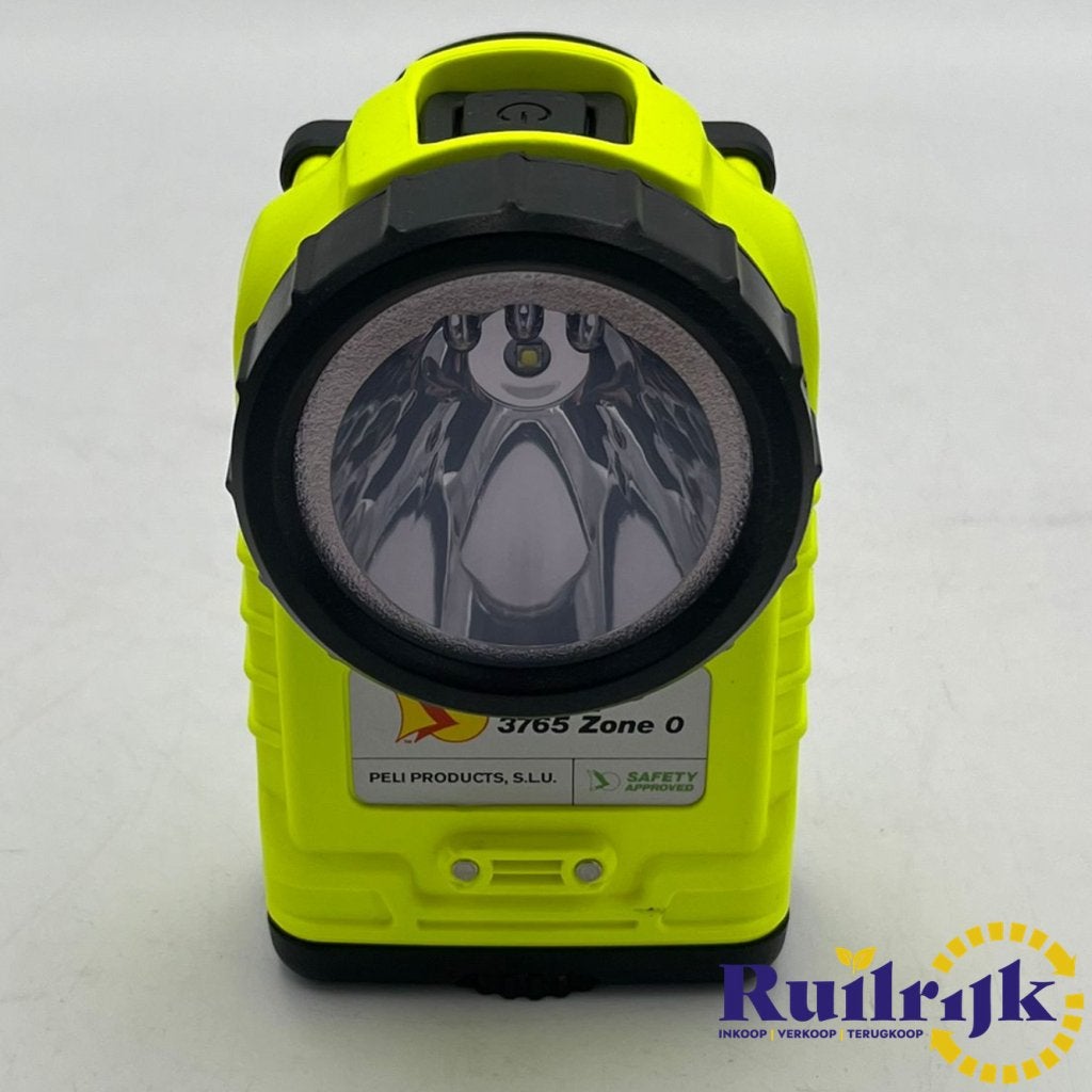 Peli 3765Z0 Oplaadbare zaklamp met rechte hoek Atex zone 0, Flex Ltd., Zo goed als nieuw, https://flex.com/contact-us, Nobelstraat 10, 5807 GA Oostrum LB, Limburg, Nederland