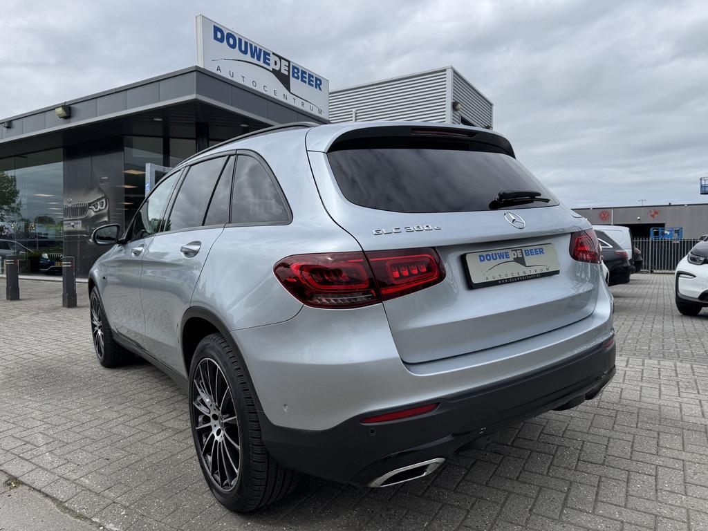 Mercedes-Benz GLC 300e 4MATIC Night Burmester|Pano.dak|Trekh, Automaat, Gebruikt, 4 cilinders, Vierwielaandrijving