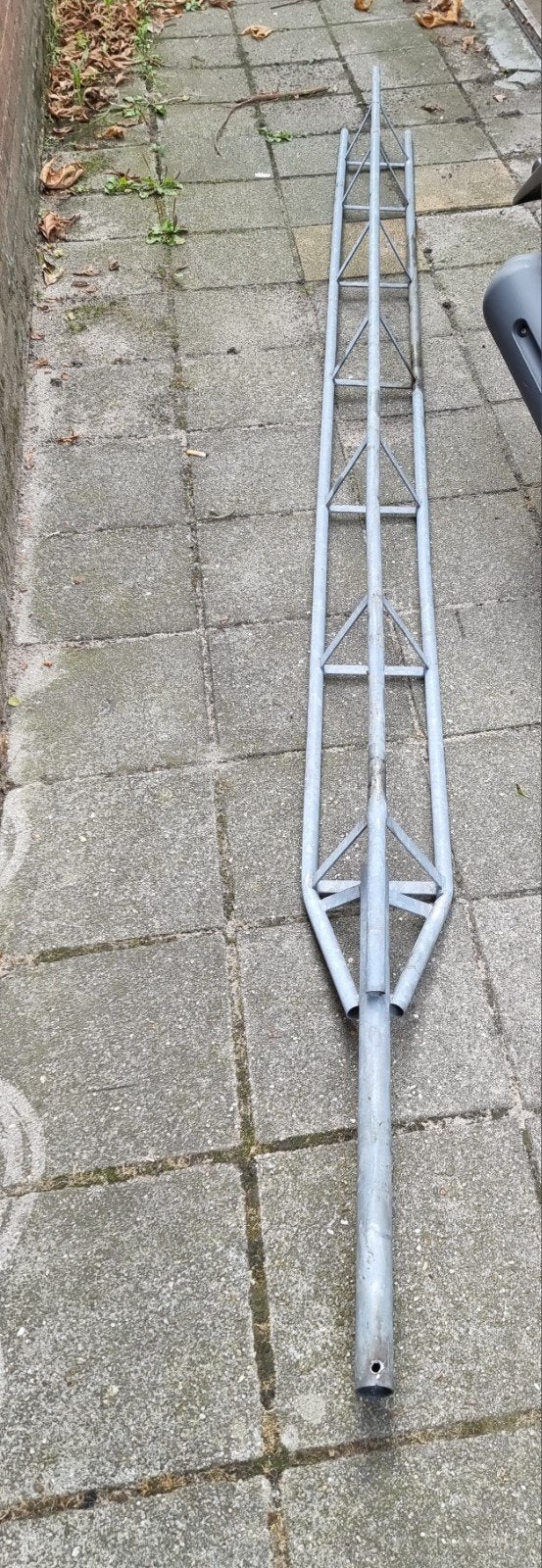 3.50m Pilonenmast met Antennebeugel, Telecommunicatie, Antennes en Masten, Ophalen