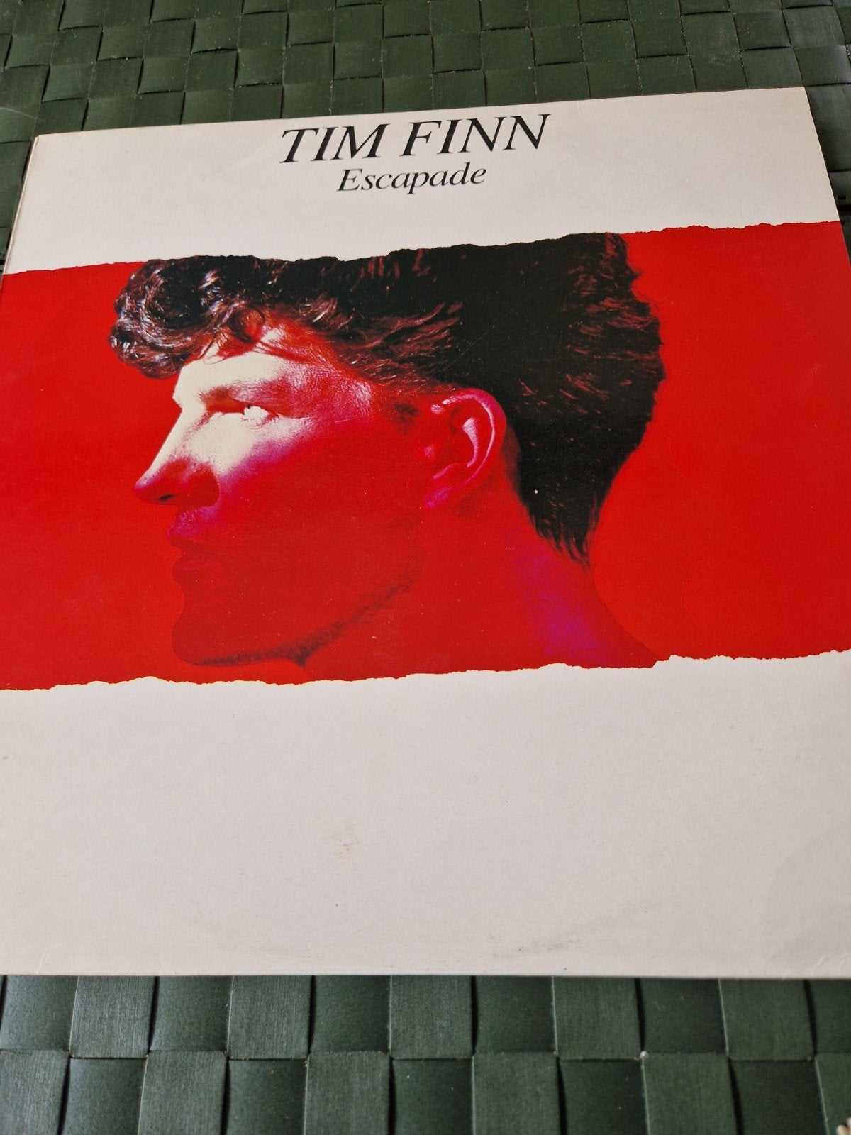 Tim Finn - Escapade LP (1983), Ophalen of Verzenden, Gebruikt, 12 inch