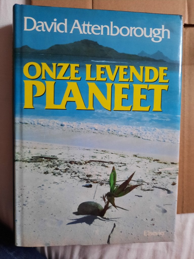 David Attenborough, onze levende planeet, Ophalen of Verzenden, Zo goed als nieuw, Natuur algemeen