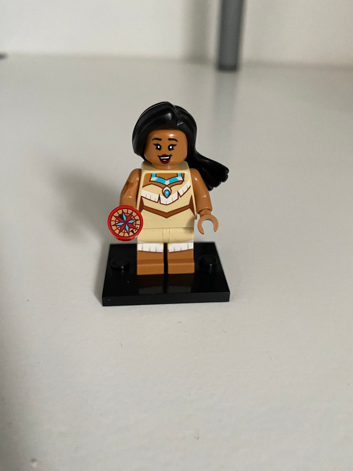 lego minifiguur poca hontas uit de disney 100 serie, Ophalen of Verzenden, Zo goed als nieuw