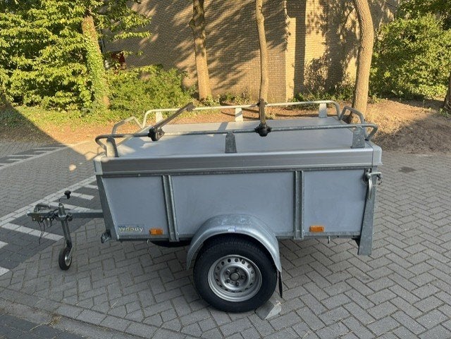 Bagagewagen / aanhangwagen met deksel Saris RT600, Ophalen, Zo goed als nieuw