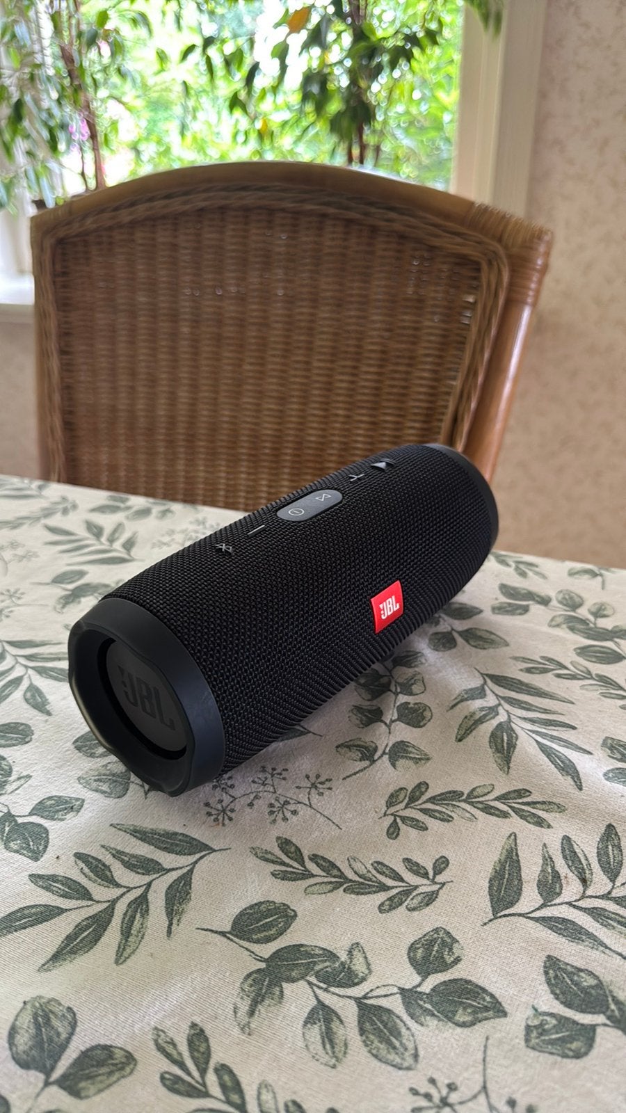 Jbl charge 3, Audio, Tv en Foto, Luidsprekers, JBL, Overige typen, Ophalen of Verzenden, Zo goed als nieuw