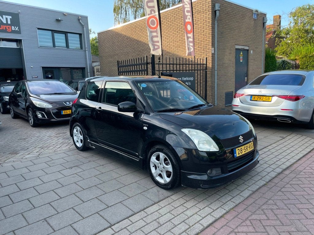 Suzuki Swift 1.5 Exclusive Sport Airco NAP APK 1 Jaar, Auto's, Suzuki, 15 km/l, 4 cilinders, 400 kg, Bedrijf