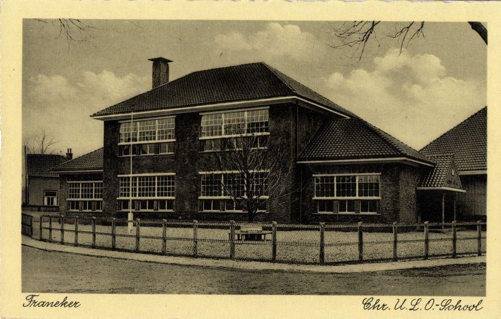 FRANEKER, Chr. U.L.O. School (1930s) Ansichtkaart, Verzamelen, Ansichtkaarten | Nederland, Ophalen of Verzenden, 1920 tot 1940