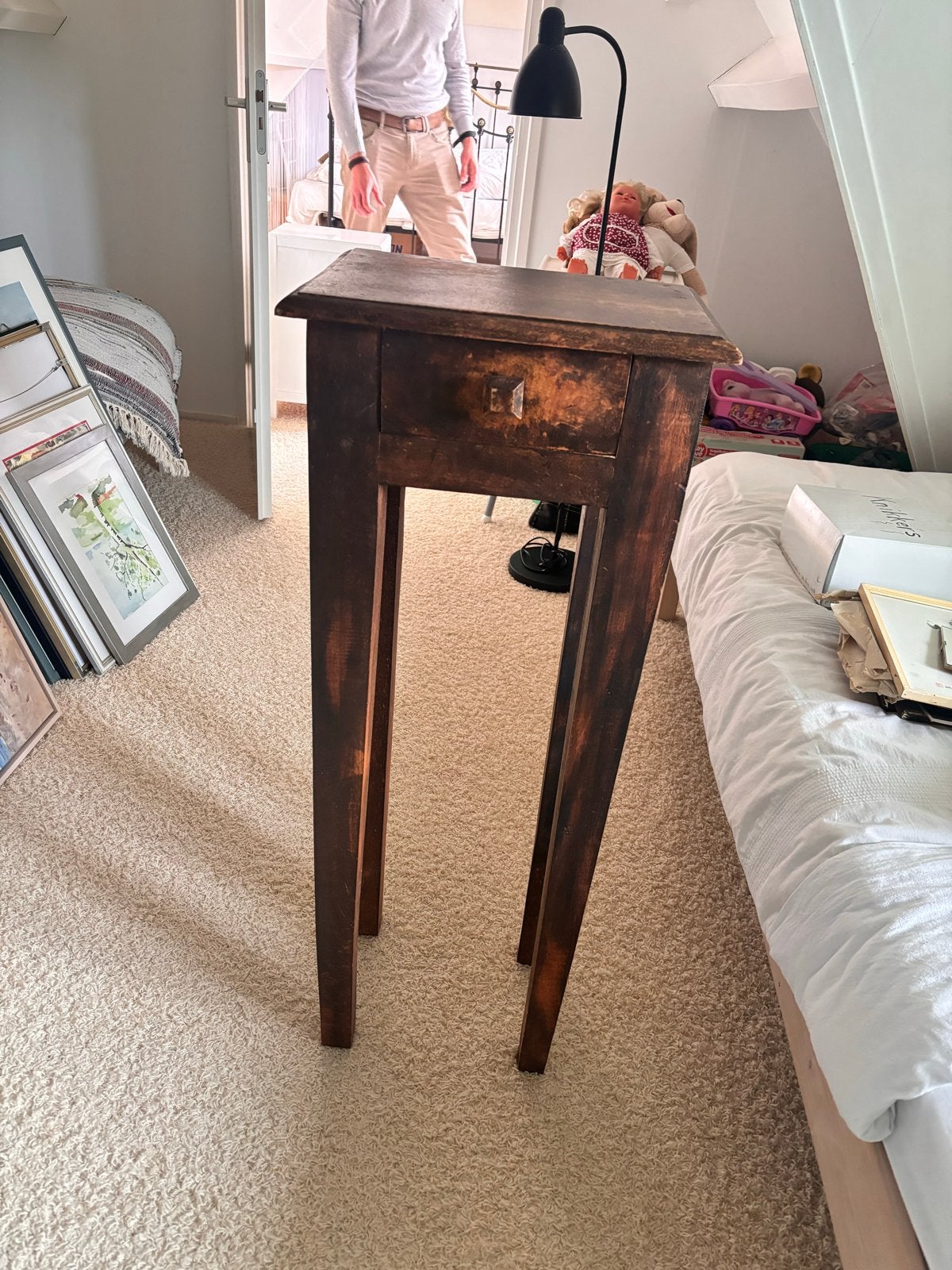 Antieke houten bijzettafel met lade, Ophalen