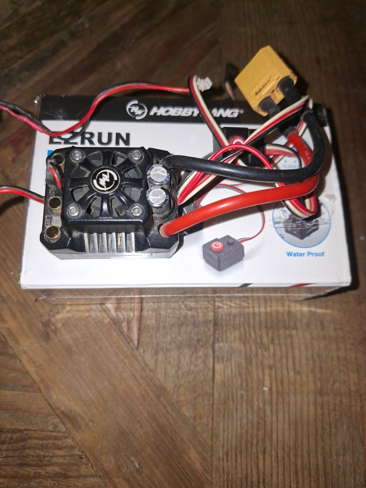 Ezrun 3660SL 120amp esc, Ophalen of Verzenden, Overige schalen, Onderdeel