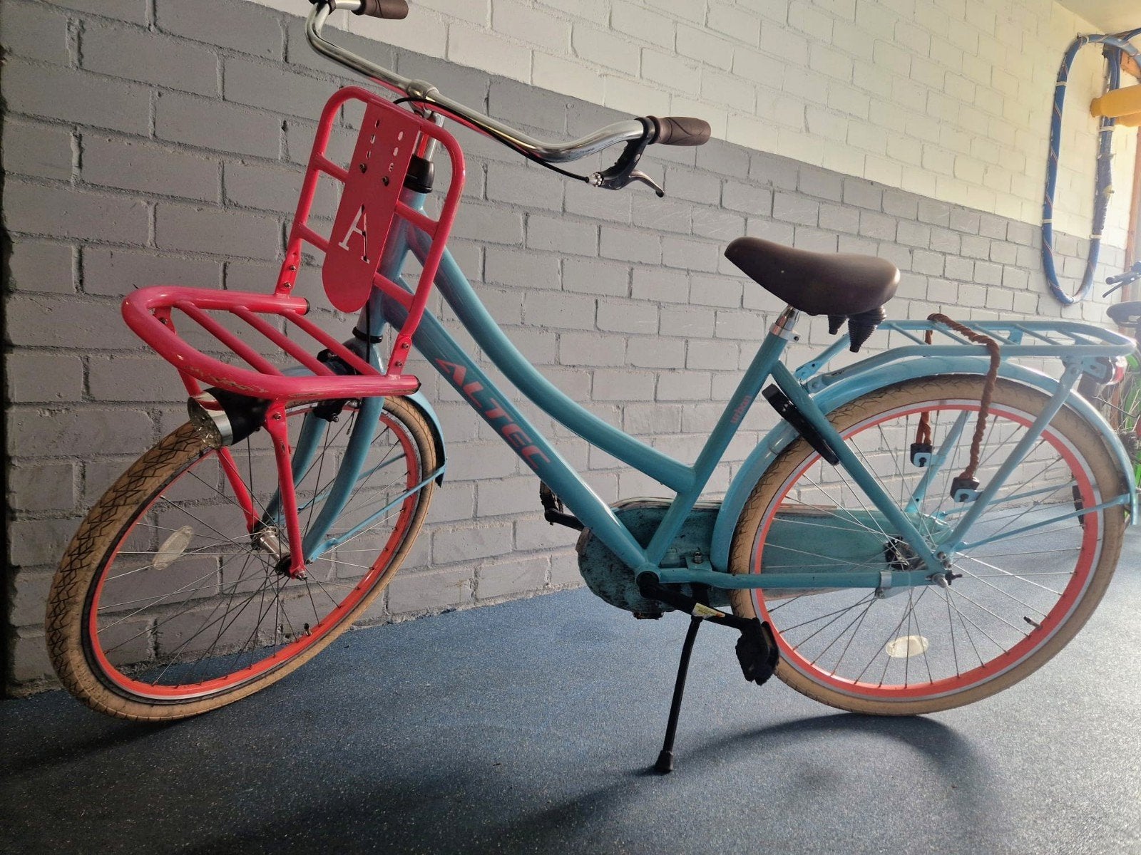 Altec Urban Kinderfiets Transport 26 inch, Altec, Gebruikt, Ophalen of Verzenden, Terugtraprem
