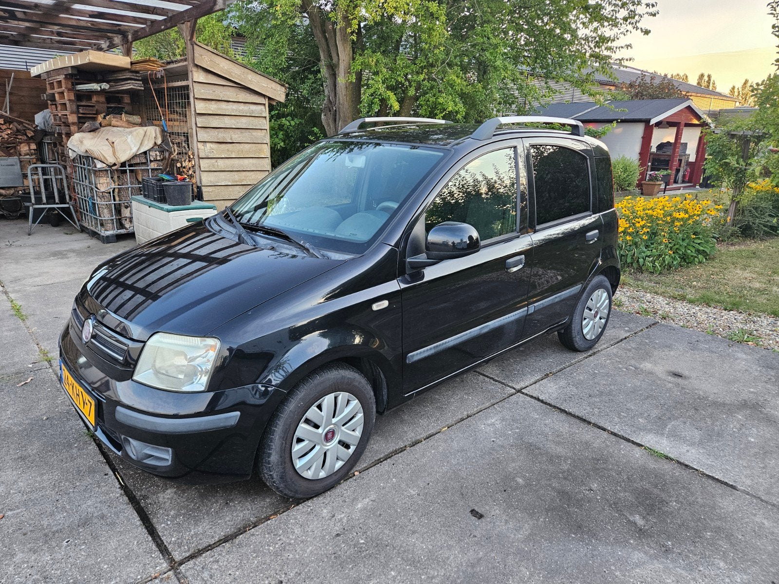 Fiat Panda 1.2 44KW 60PK 2009 Zwart, Auto's, Voorwielaandrijving, 1242 cc, Zwart, Origineel Nederlands