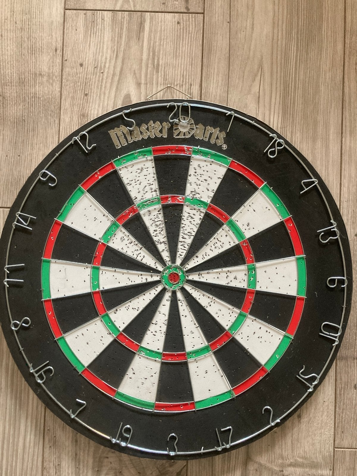 Winmau Blade 360 Dartbord - Zo goed als nieuw, Sport en Fitness, Darts, Ophalen of Verzenden, Zo goed als nieuw, Shafts