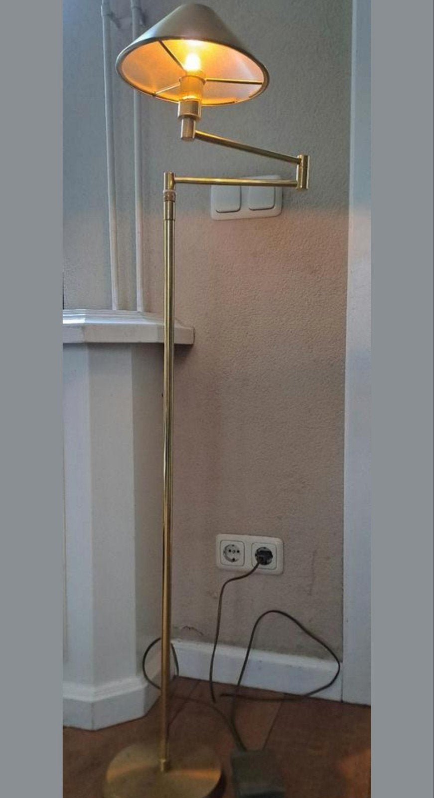 Staande schemerlamp vloerlamp met dimmer.
Koperen lamp, lees, Ophalen, 150 tot 200 cm