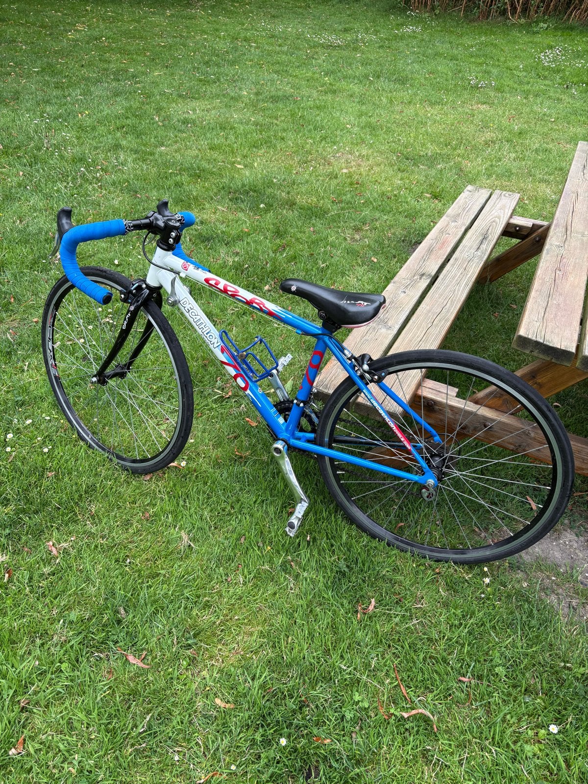 Decathlon racefiets, blauw/wit, 26 inch, Minder dan 10 versnellingen, Gebruikt, 26 inch, Aluminium