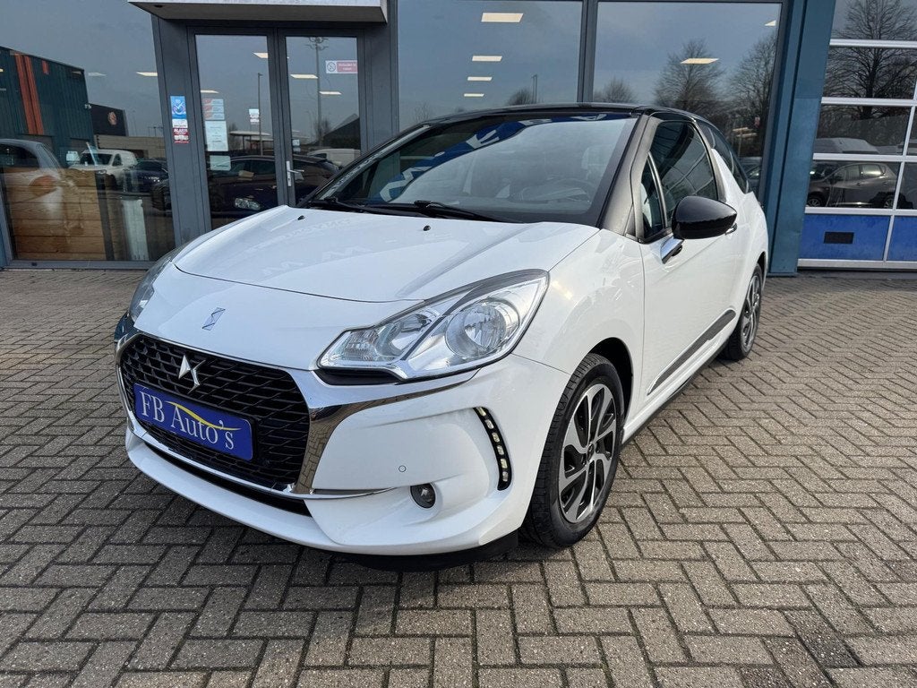 DS 3 1.2 PureTech Business Airco Navi Leer Automaat, Auto's, DS, Euro 6, 1199 cc, 82 pk, Wit