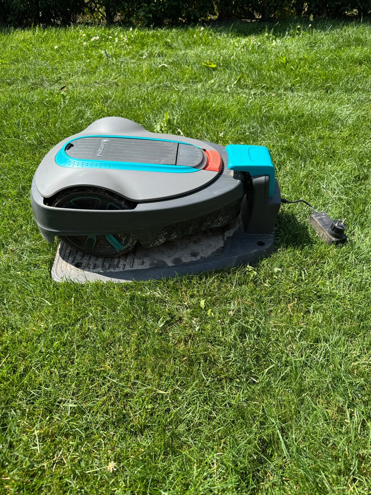 Gardena Sileno City robotmaaier - Gebruikt, werkt prima, Ophalen, Gebruikt, Minder dan 30 cm, Accu-grasmaaier