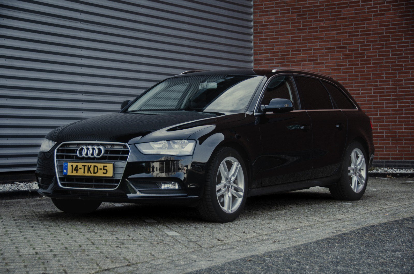 Audi A4 1.8TFSI 125KW Avant Multitr. 2012 Zwart, Auto's, Stof, Zwart, 4 cilinders, 1505 kg