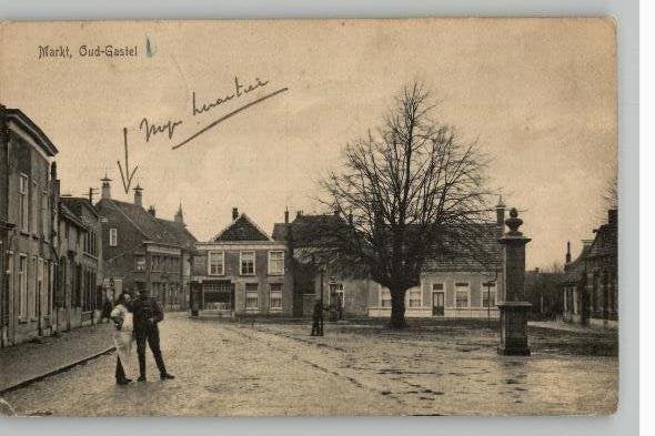 Oud Gastel Markt Dorpspomp slager en korporaal st 1915, Ophalen of Verzenden, Voor 1920, Gelopen, Noord-Brabant