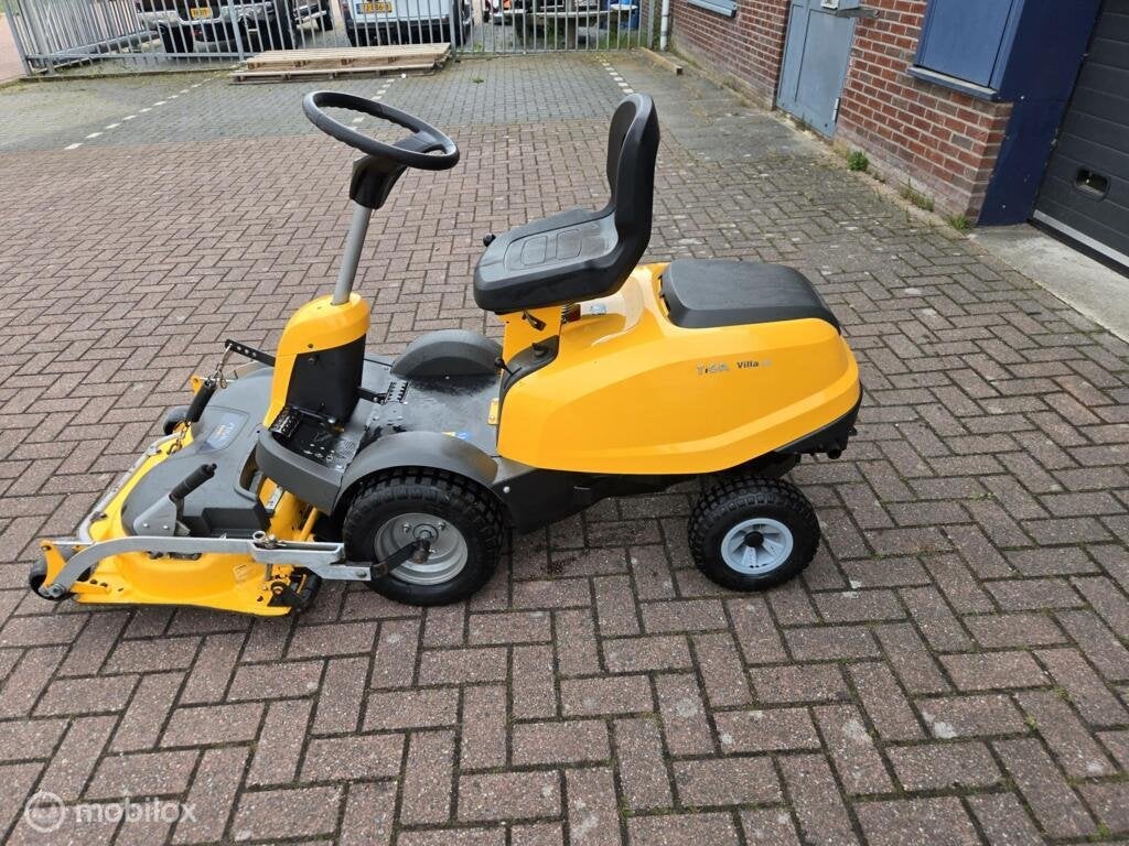 Stiga villa  13 frontmaaier  mulch Kantelbaar maaidek, Ophalen, Zo goed als nieuw, Versnellingen