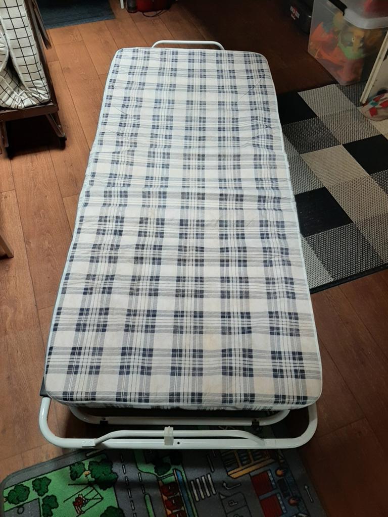 Opklapbed   logeerbed, Huis en Inrichting, Slaapkamer | Bedden, Eenpersoons, 80 cm, Metaal, 190 cm of minder
