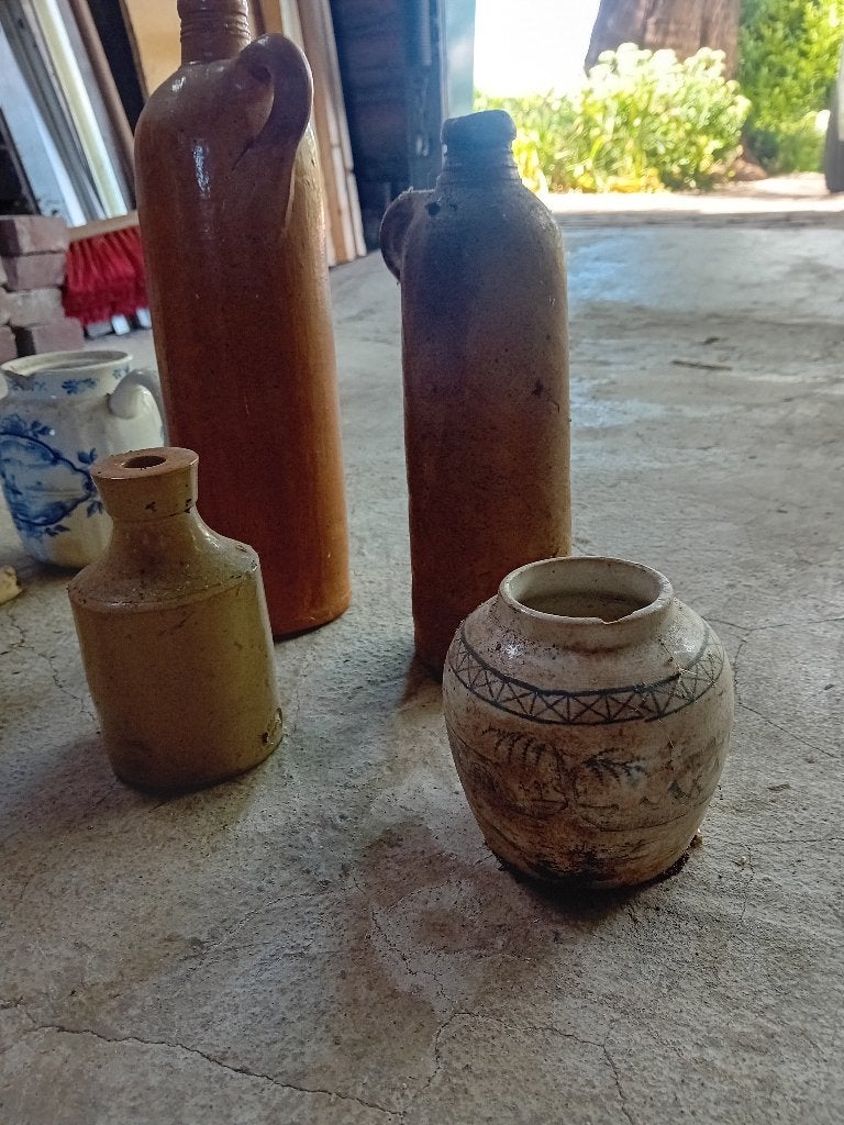 Bodemvondsten, kruiken, potjes, flessen, Antiek en Kunst, Ophalen