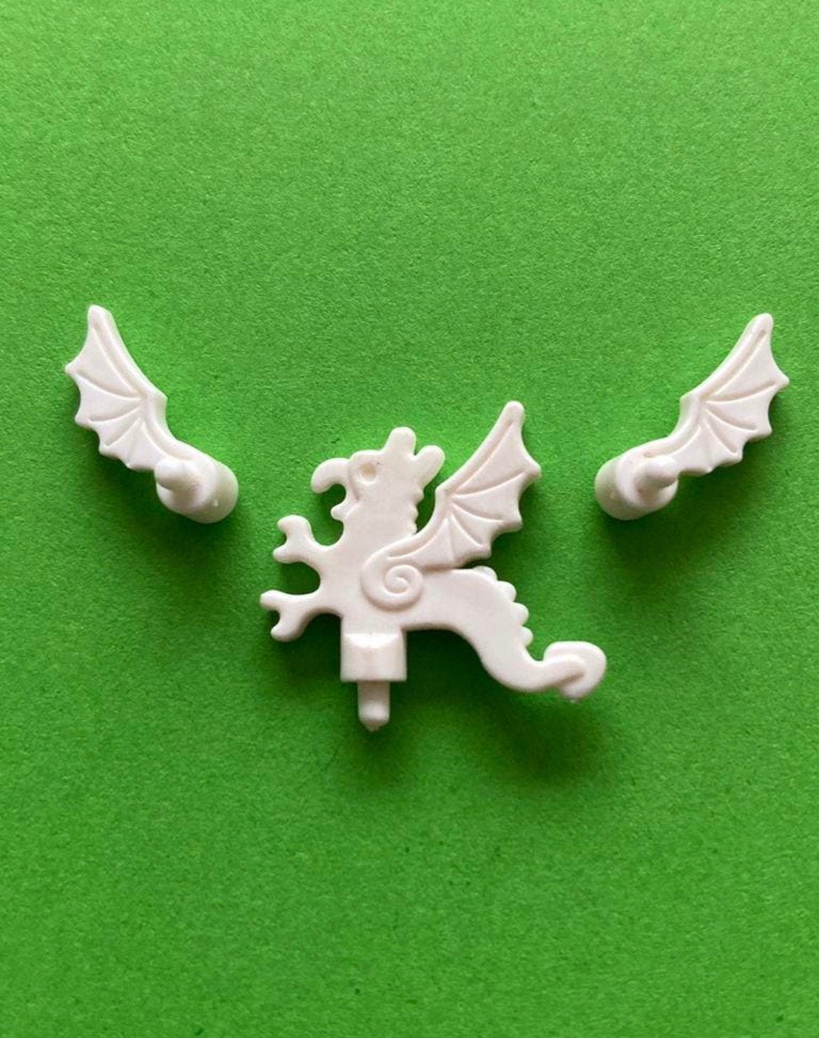 Lego Dragonmaster pluim en vleugels wit, Lego, Accessoire, Ophalen of Verzenden, Zo goed als nieuw