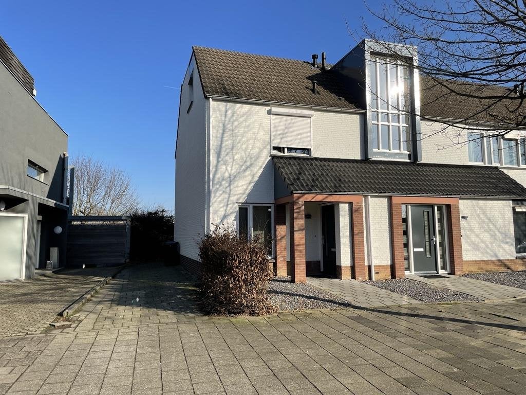NIEUW! Woonruimte te huur Heerlerbaan, Heerlen