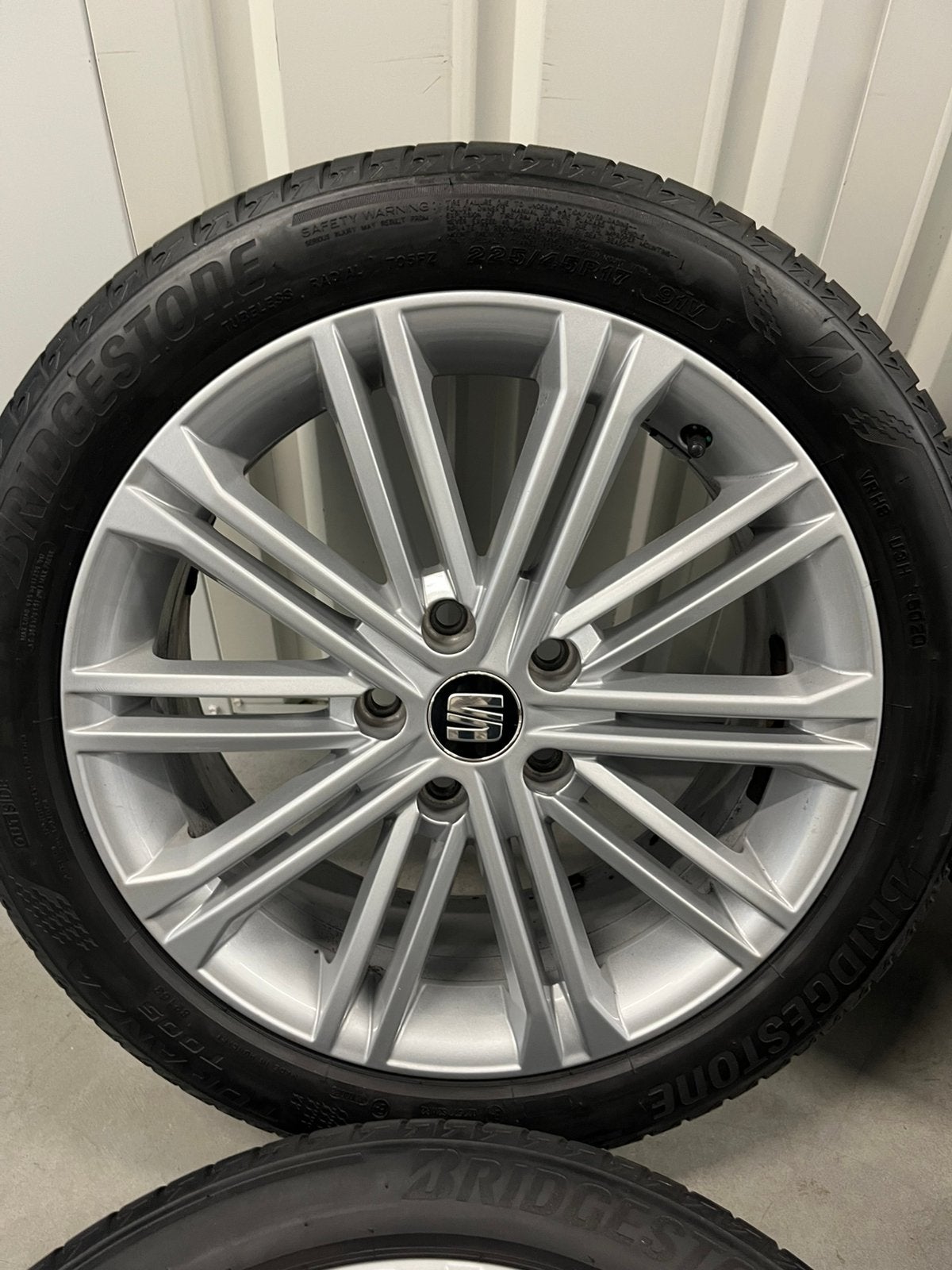 Seat Leon 5F 225 45 17 Zomer orgineel 5x112, Ophalen, Gebruikt, Banden en Velgen, 17 inch