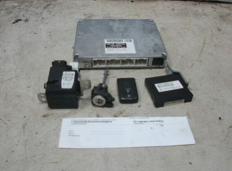 COMPUTER MOTOR Toyota Prius (NHW20) (89661-47120), Auto-onderdelen, Gebruikt, Kundenbetreuung@toyota.de, Ophalen of Verzenden