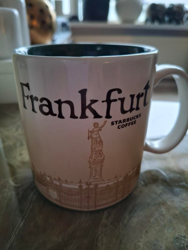 Starbucks Frankfurt City Mug Global Icon Series 2013, Huis en Inrichting, Keuken | Servies, Nieuw, Kop(pen) en/of Schotel(s), Overige stijlen