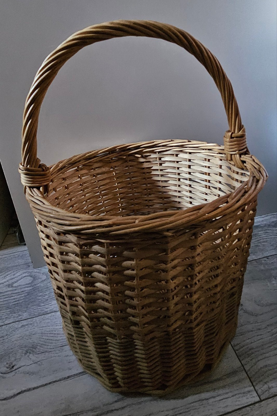 Vintage rieten mand: plukmand, picknickmand, fietsmand, Ophalen of Verzenden, Gebruikt, Zonder inhoud