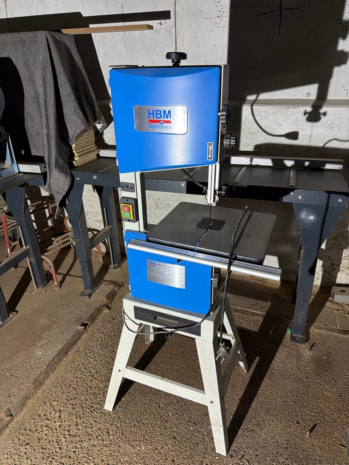 HBM Machines Lintzaag - Zo goed als nieuw, Ophalen, 70 mm of meer, 600 tot 1200 watt, Zo goed als nieuw