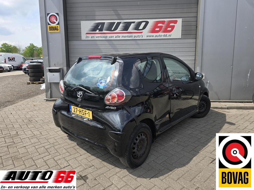 Toyota Aygo 1.0-12V Comfort, Voorwielaandrijving, Gebruikt, 4 stoelen, Origineel Nederlands