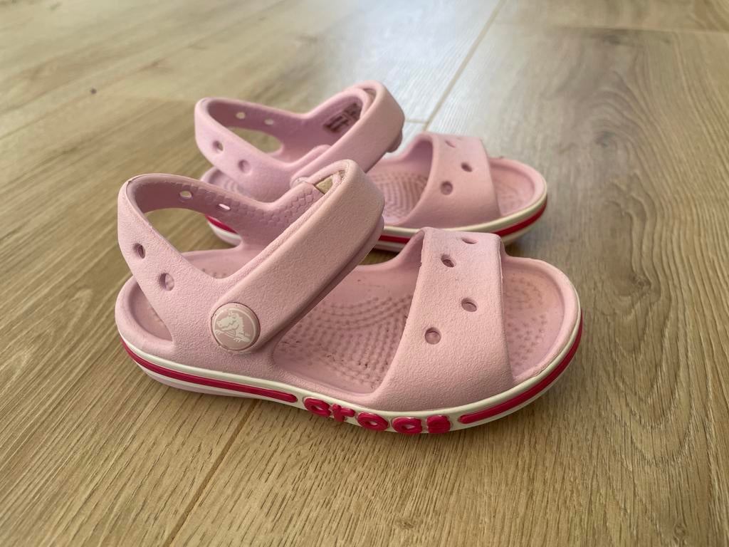 Crocs Crocband sandalen lichtroze maat 23/24 met klittenband, Kinderen en Baby's, Kinderkleding | Schoenen en Sokken, Ophalen of Verzenden