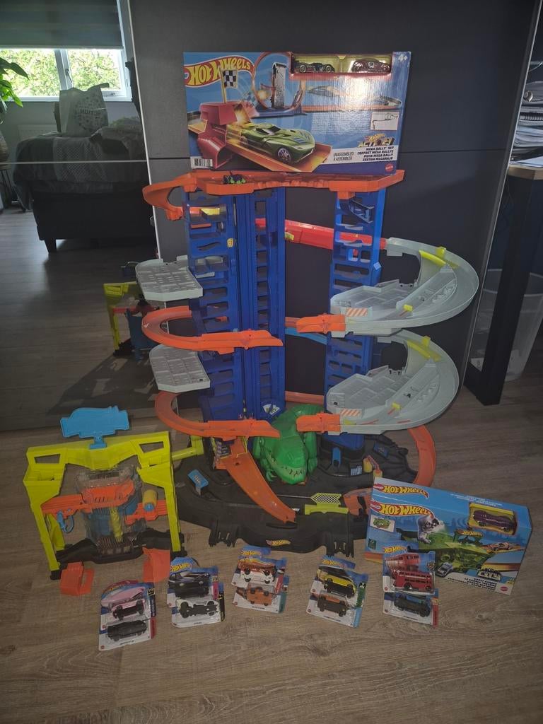 Hot Wheels Garage en veel meer, Ophalen, Zo goed als nieuw